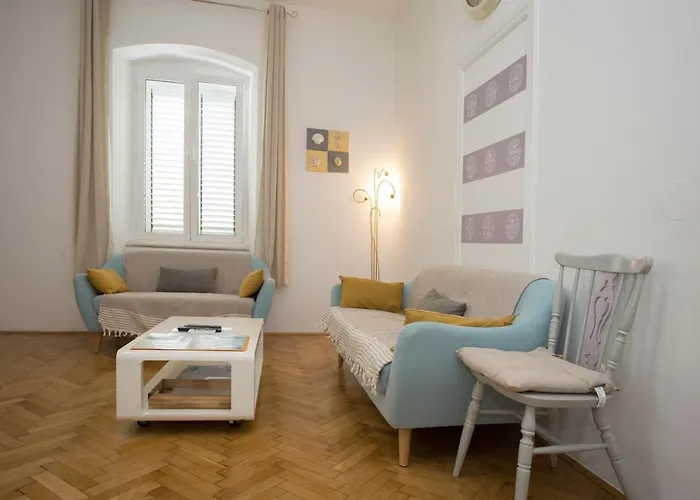 Town Place Apartment